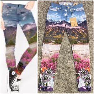 Insight NWT Scenic Print Raven Jeans Pyrenees Blue Size 24